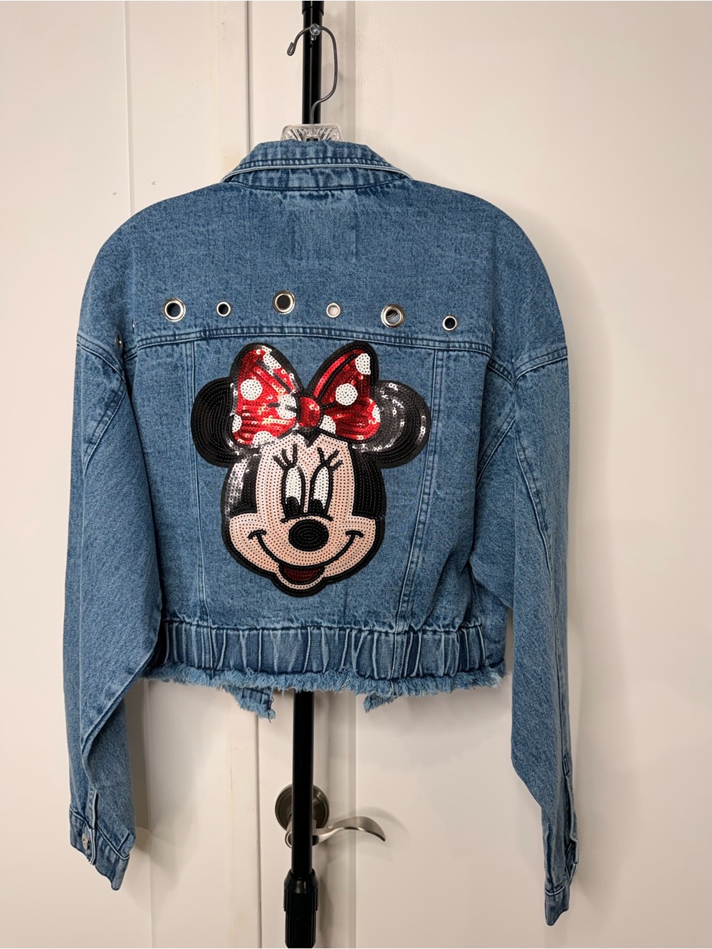 Women’s Blue Denim character Sequin-details